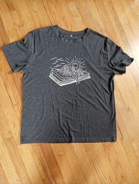 Book Lover Graphic Tee